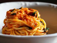 Spaghetti pomodoro at The Ponte
