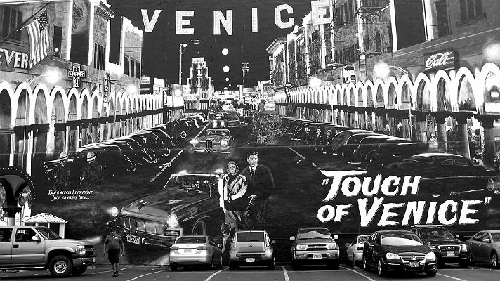"Touch of Venice" mural