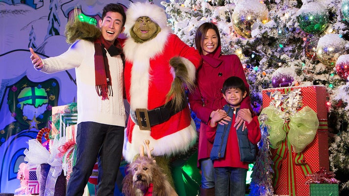 Family photo with The Grinch™ at Grinchmas™