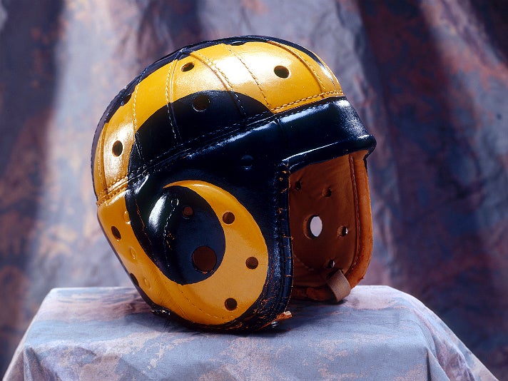 Classic Los Angeles Rams helmet