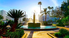 Electric Fountain in Beverly Hills