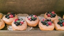 Berry Donuts/donutsnob.com