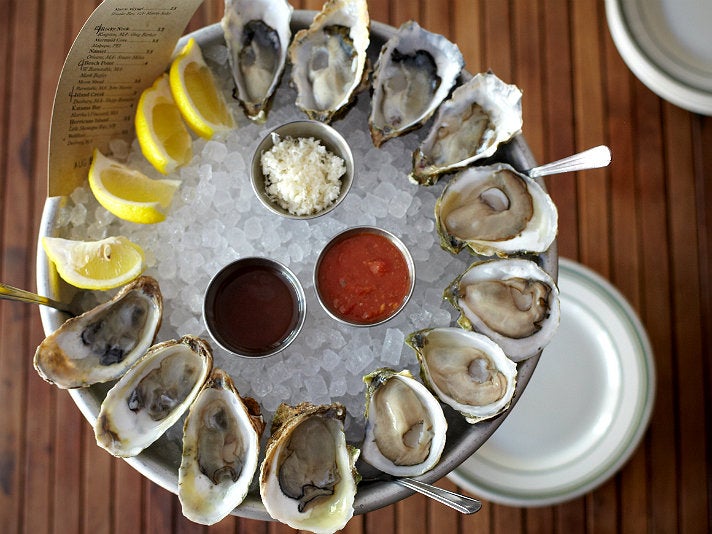 Daily dozen at L&amp;E Oyster Bar