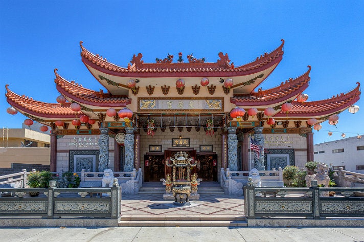 Thien Hau Temple in Chinatown