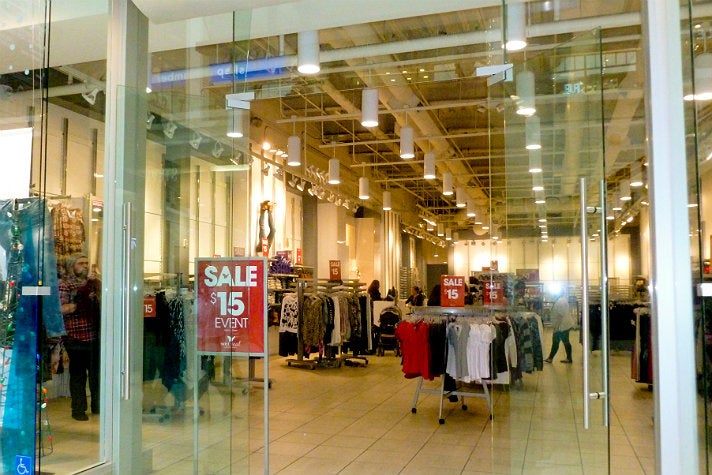 Wet Seal at Westfield Fashion Square from &quot;Clueless&quot;