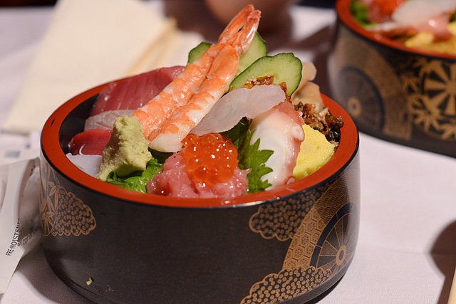 Chirashi bowl at Sushi Gen