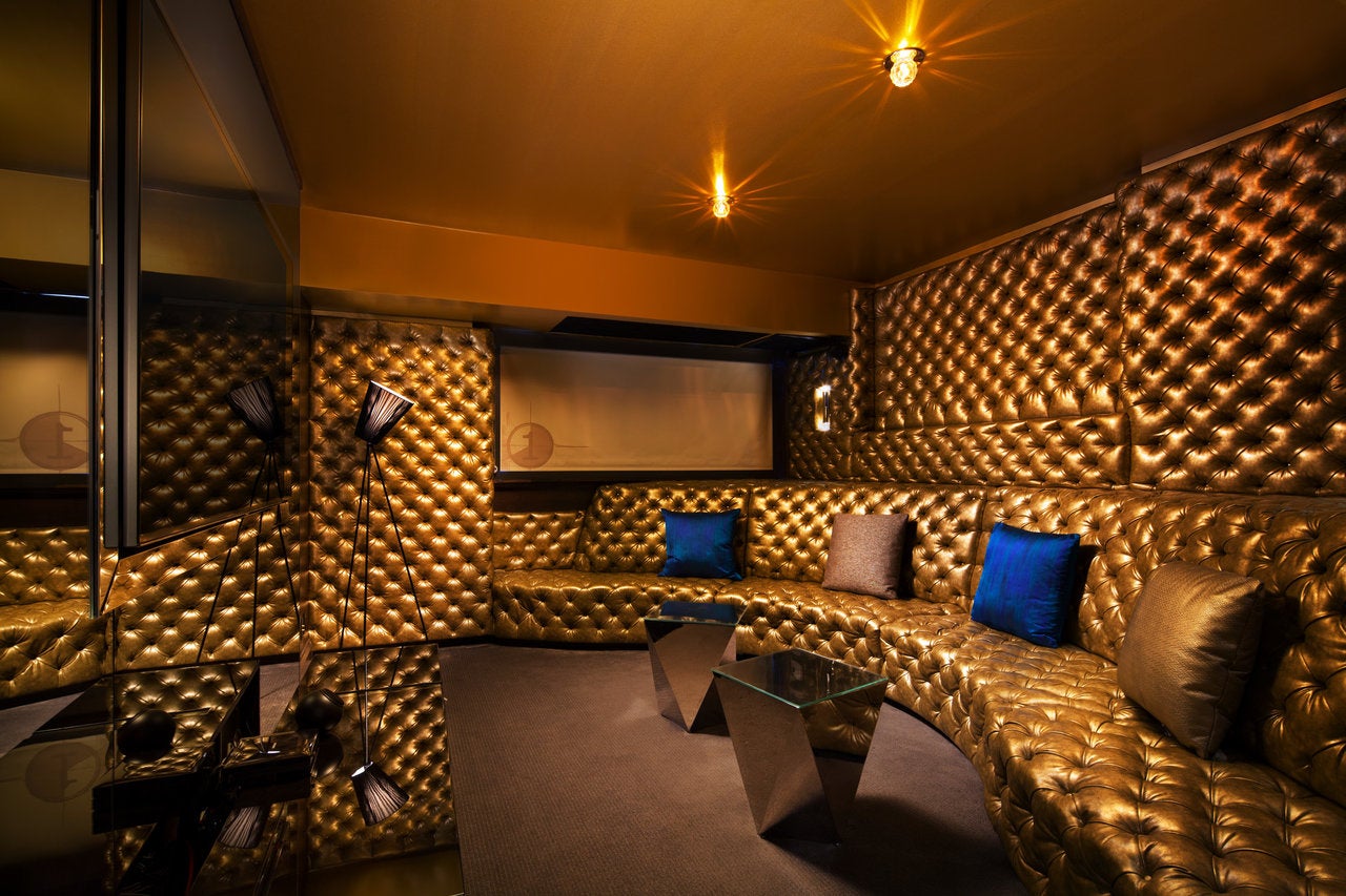 Screening room in the E-WOW Suite at W Los Angeles - West Beverly Hills